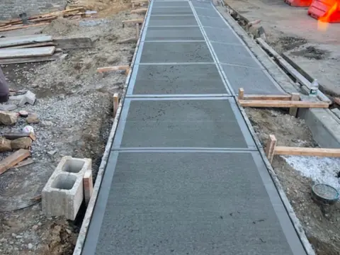 Sidewalk and curb work in New York