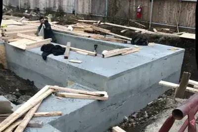 Vault work in New York